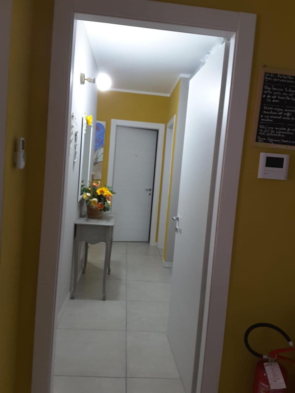 Lucrece Holiday Apartment Turin Exterior photo
